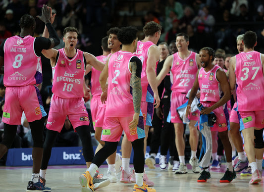 McDavid supports NZ Breakers for 2023 Season